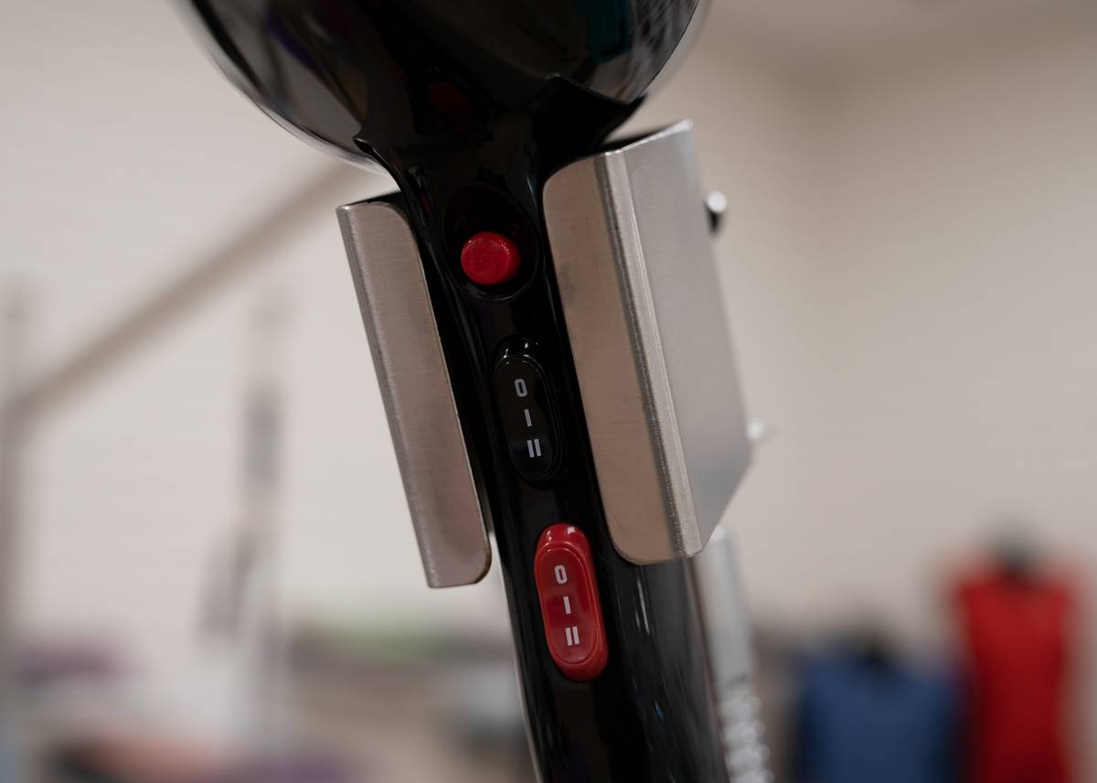 Holder for Føner, ShowTeck